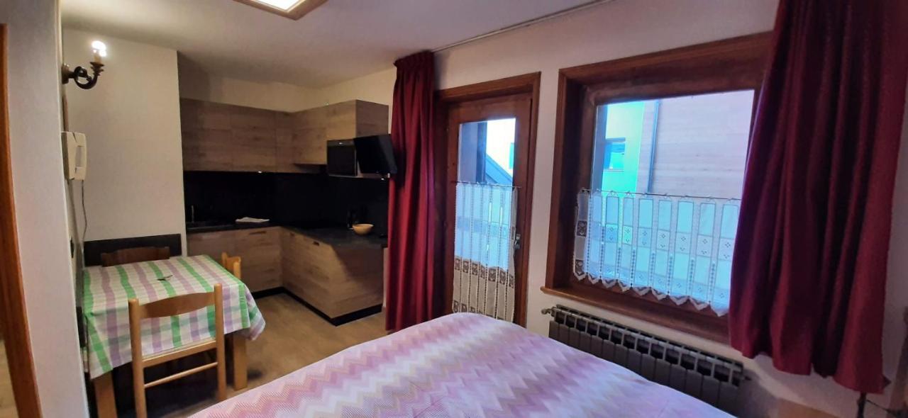 אפרטהוטל ליביניו Casa Anita מראה חיצוני תמונה