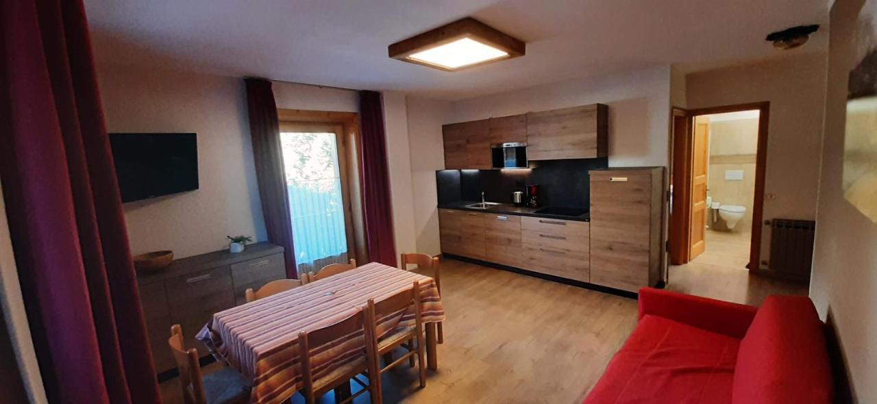 אפרטהוטל ליביניו Casa Anita מראה חיצוני תמונה